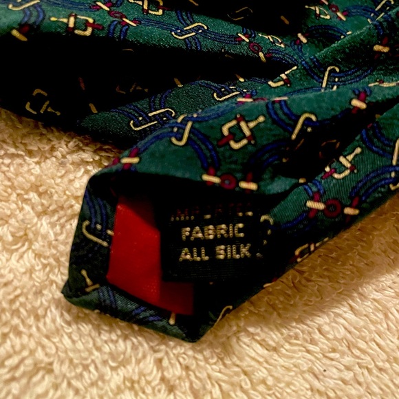 Four Great Looking Men’s Neckties! - Picture 3 of 5